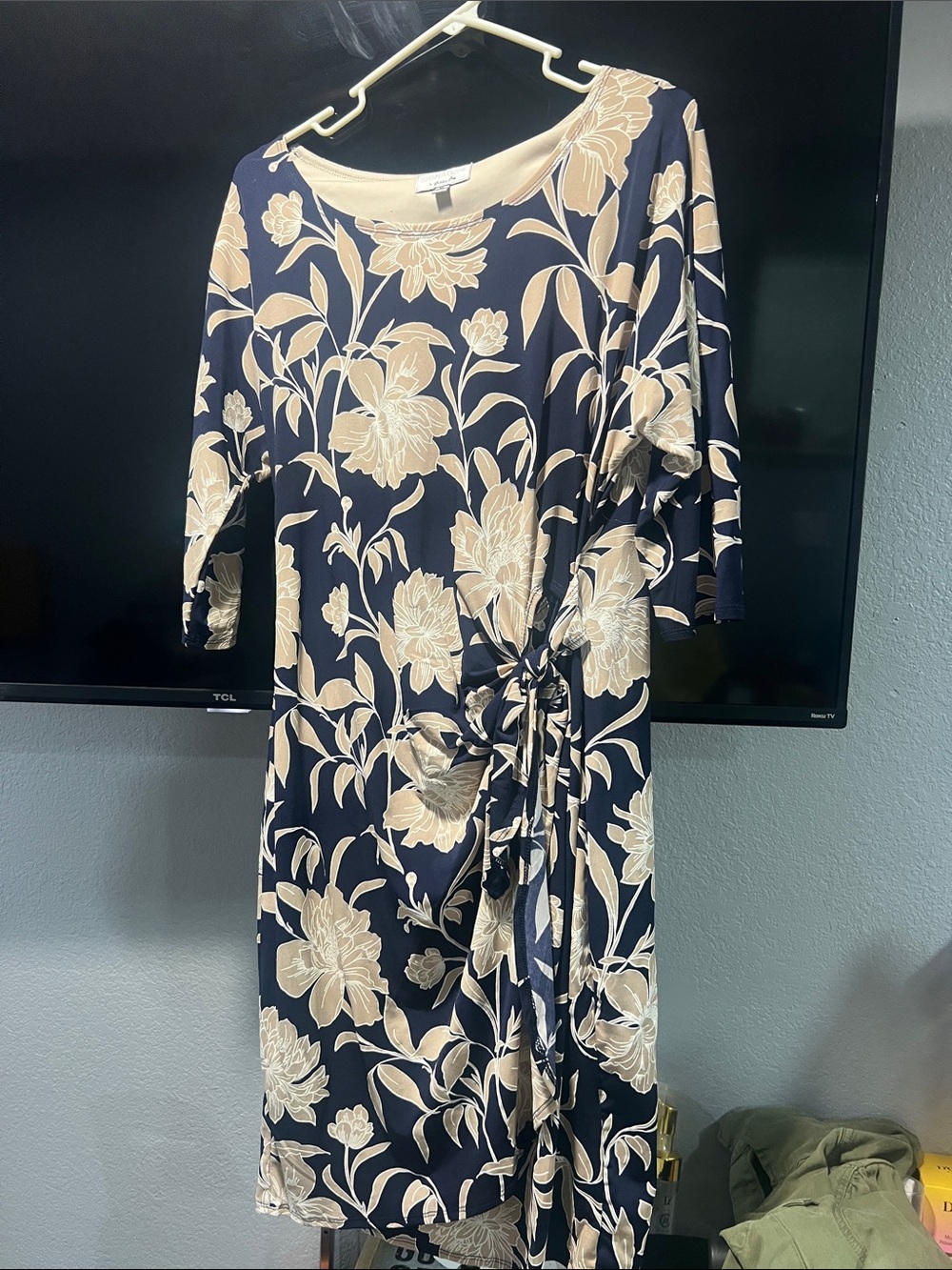 Signature Navy and Beige Floral Tie-Waist Midi Dress